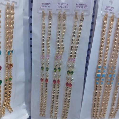 Elegant Fashion Gold-Tone Bracelet Collection