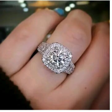Celestial Sparkle Luxury Bridal Ring Set