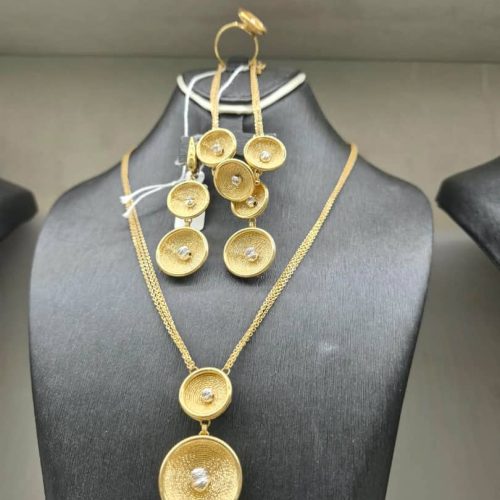 18 KT Gold Women’s SeT 36.4GRAM