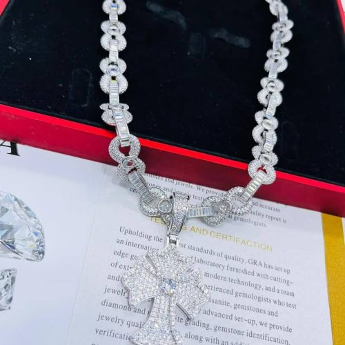 VVS Necklace – 20-Inch Pavé Cuban Link Chain