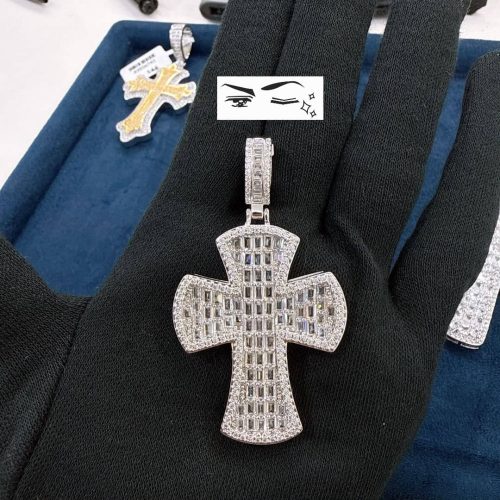 VVS Pendant