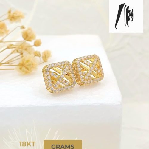 18K Gold Square Stud Earrings 4.8gram
