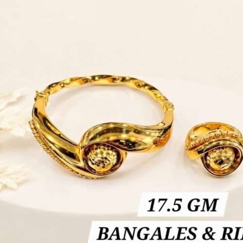 18kt Gold Bangles & Ring Set – 17.5g
