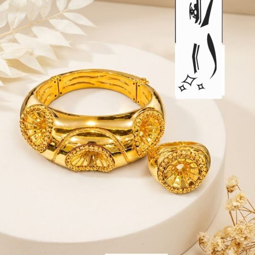 18kt Gold Bangles & Ring Set 24.4g
